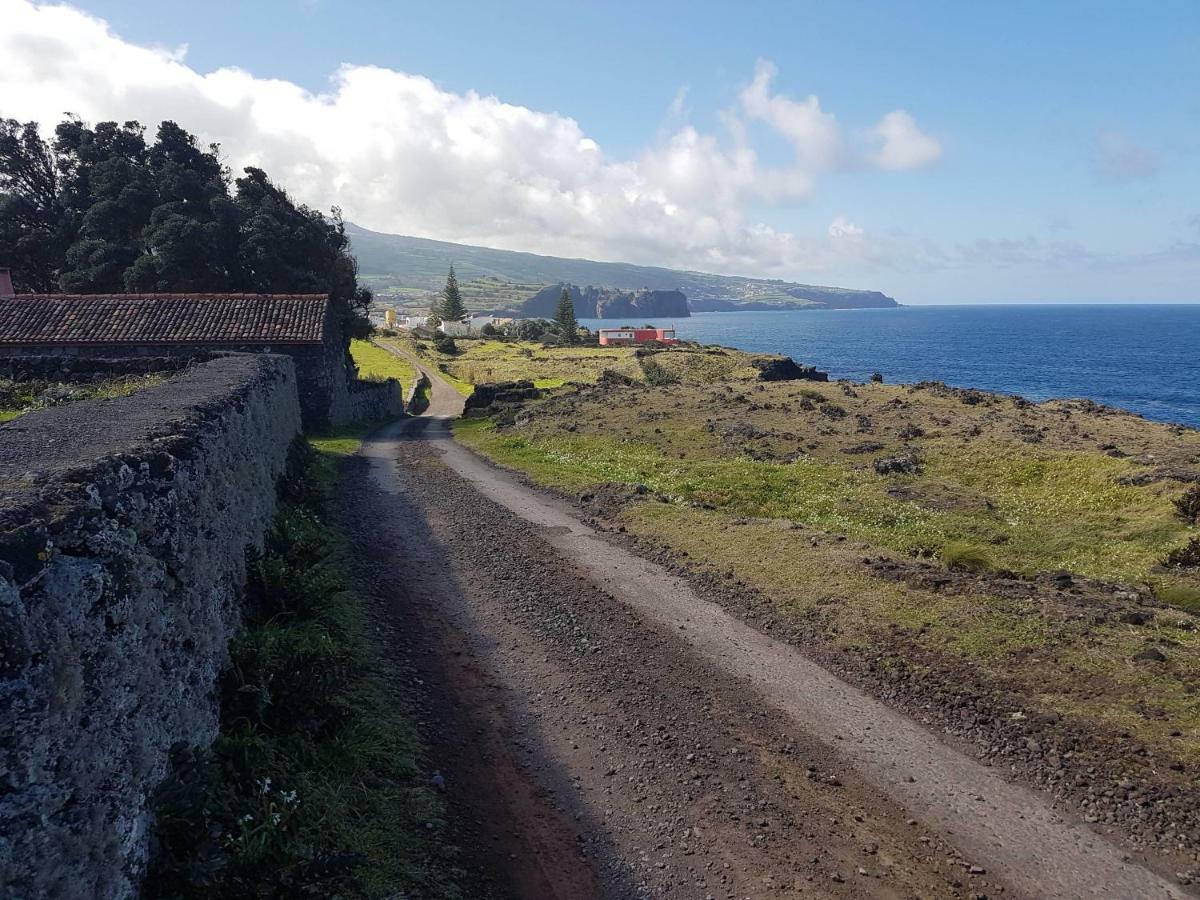 קפלס Seaside Azores Villa With Natural Pool, Terrace & Barbecue מראה חיצוני תמונה