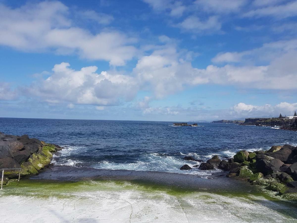 קפלס Seaside Azores Villa With Natural Pool, Terrace & Barbecue מראה חיצוני תמונה