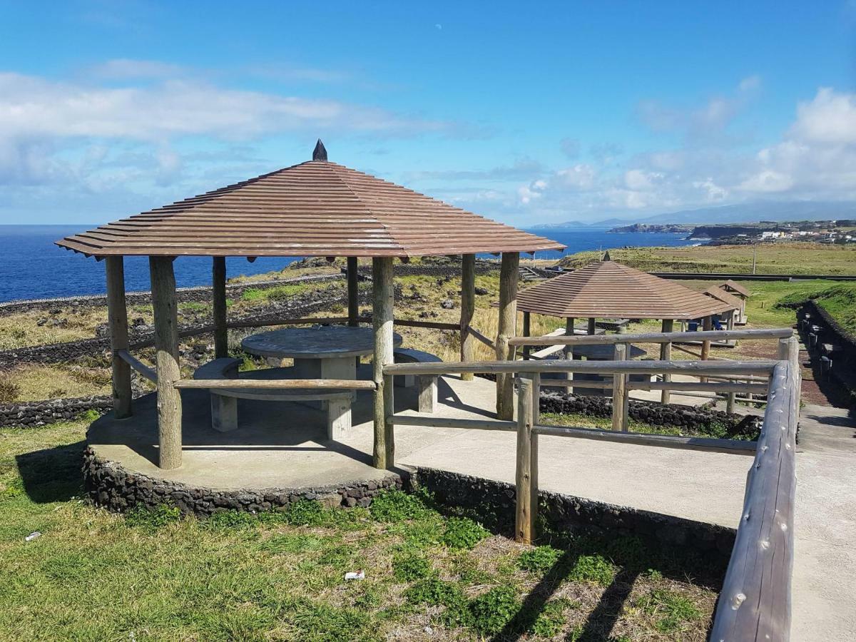 קפלס Seaside Azores Villa With Natural Pool, Terrace & Barbecue מראה חיצוני תמונה